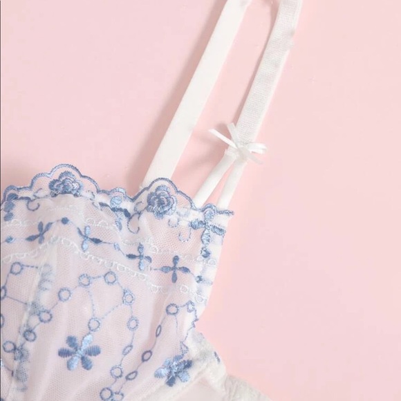 Floral Mesh Lingerie - Picture 10 of 10